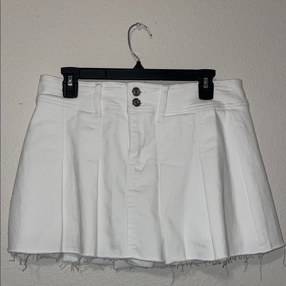 White jean Pleated Mini Skirt